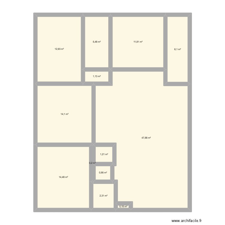 brag. Plan de 13 pièces et 119 m2