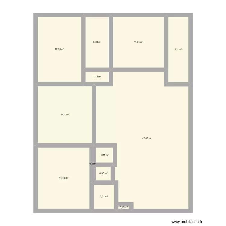 brag. Plan de 13 pièces et 119 m²