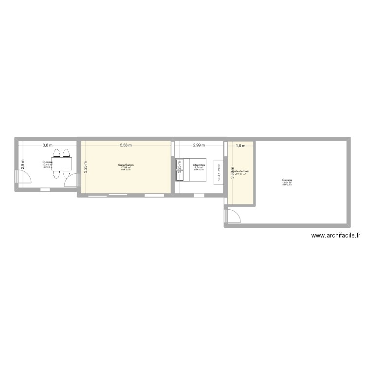 Nadadouro. Plan de 5 pièces et 82 m2