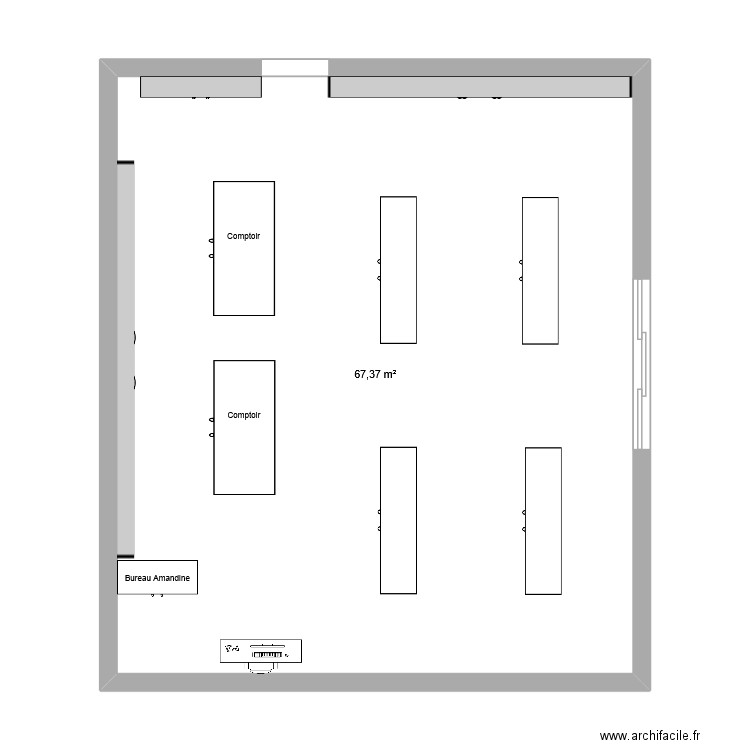 Pharmacie. Plan de 1 pièce et 67 m2