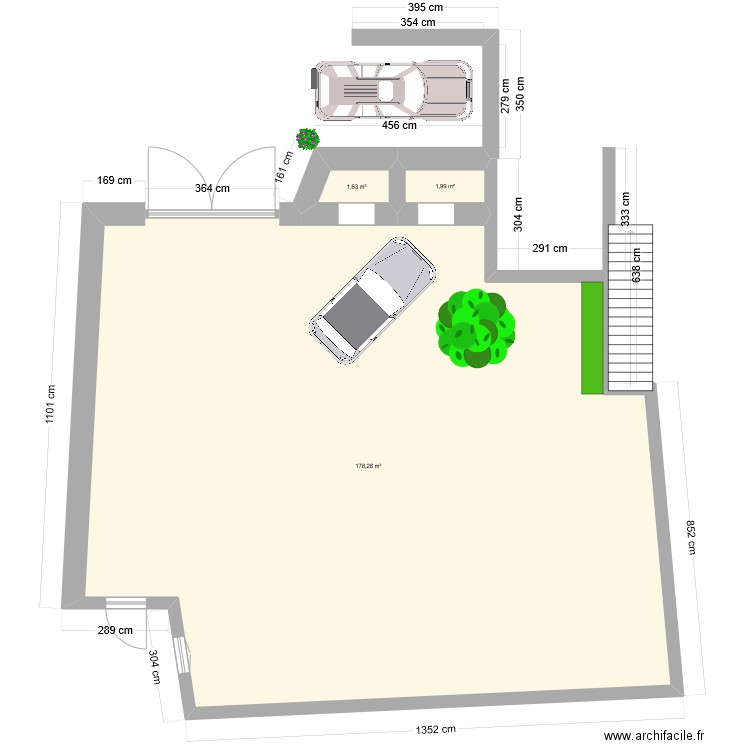 Court. Plan de 0 pièce et 0 m2