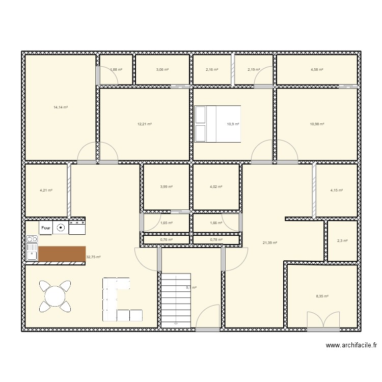 momar sall. Plan de 22 pièces et 157 m2