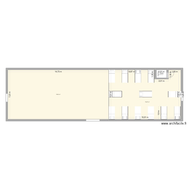 Dortoir. Plan de 4 pièces et 182 m2