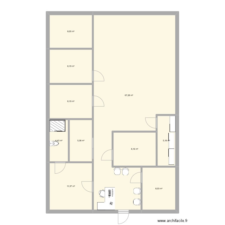 kiné 2. Plan de 10 pièces et 134 m2