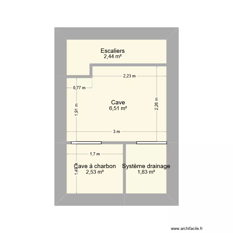 Cave. Plan de 4  et 13 m²