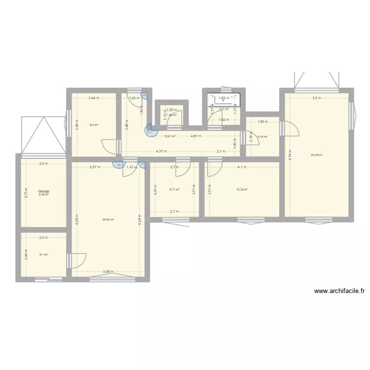 Jonquilles 1 v2. Plan de 11 pièces et 114 m² Jonquilles 1 v2. Plan de 11 pièces et 114 m²