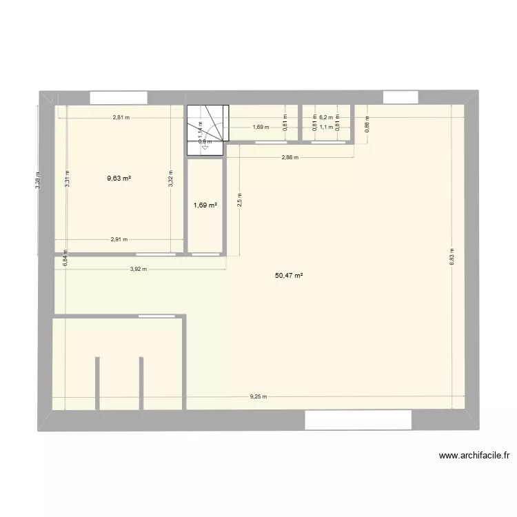 Sous-sol. Plan de 3  et 62 m²