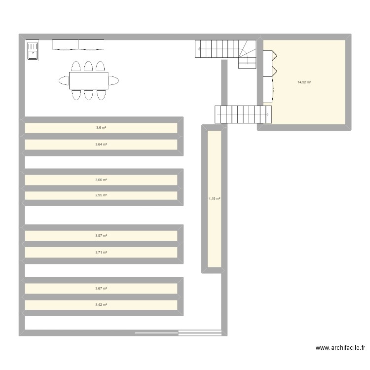etage. Plan de 10 pièces et 47 m2