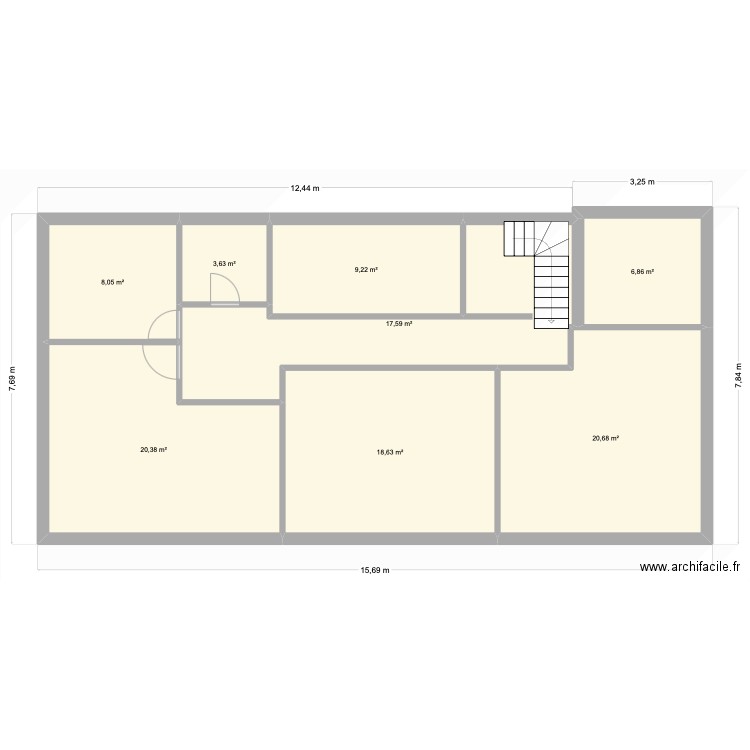 CARO ETAGE. Plan de 8 pièces et 105 m2