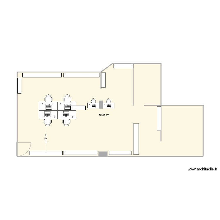 mag 2 sans photo. Plan de 1 pièce et 50 m2