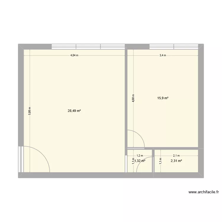 Bureaux vides. Plan de 4  et 48 m²