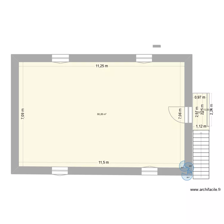 int&eacute;rieur plateau. Plan de 3 pièces et 83 m²