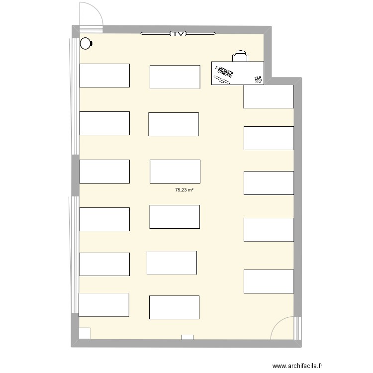 Plan de classe. Plan de 1 pièce et 75 m2