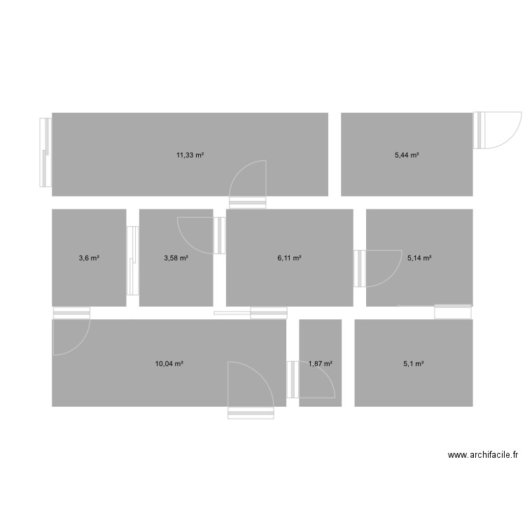 Institut. Plan de 9 pièces et 52 m2