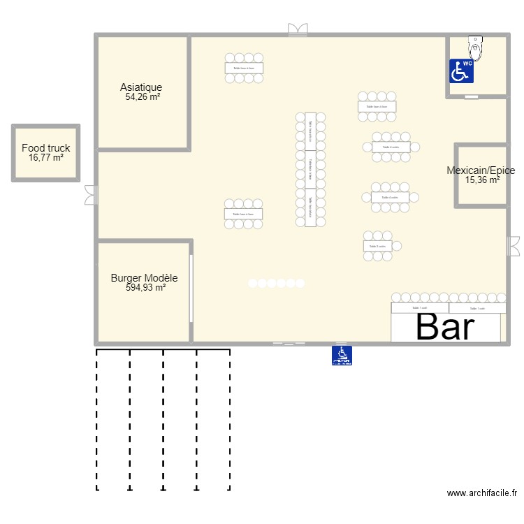 Food hall . Plan de 4 pièces et 681 m2