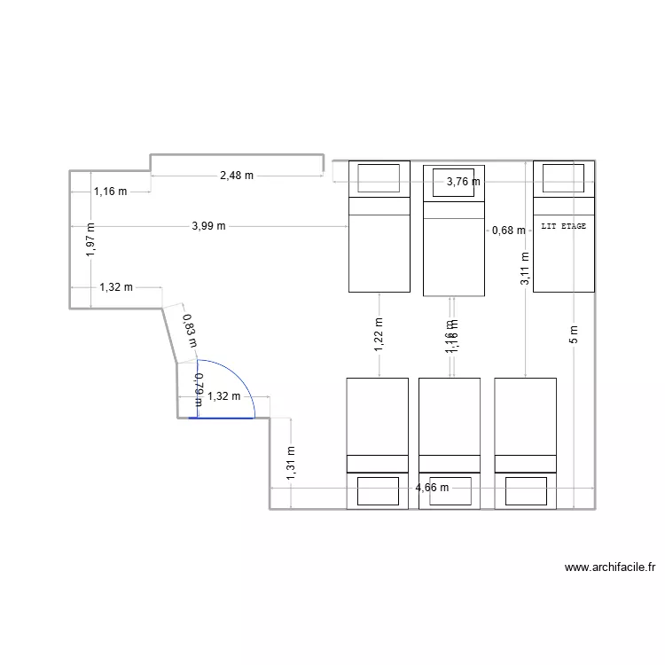 CHAMBRE GARAGE AVEC 7 LITS DONT UN LIT ETAGE. Plan de 