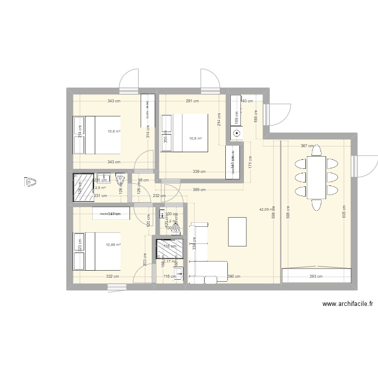 GITE. Plan de 7 pièces et 81 m2