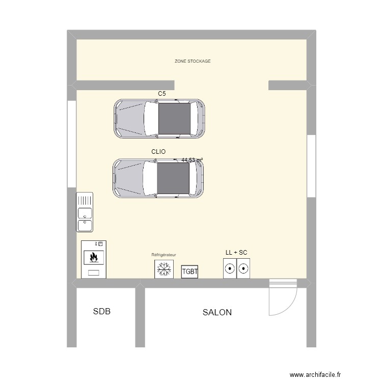 MOUY. Plan de 1 pièce et 45 m2