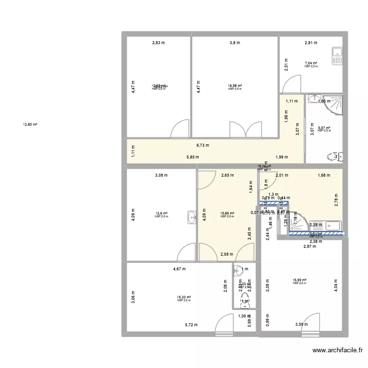 onglerie. Plan de 12 Pièces et 118 m²