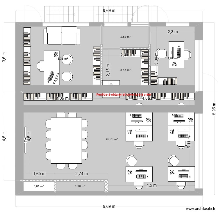 Locaux de l'exploitant - Agrandissement. Plan de 20 pièces et 146 m2