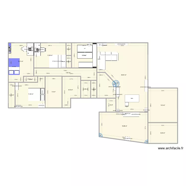 Beausoleil. Plan de 18 pièces et 165 m²