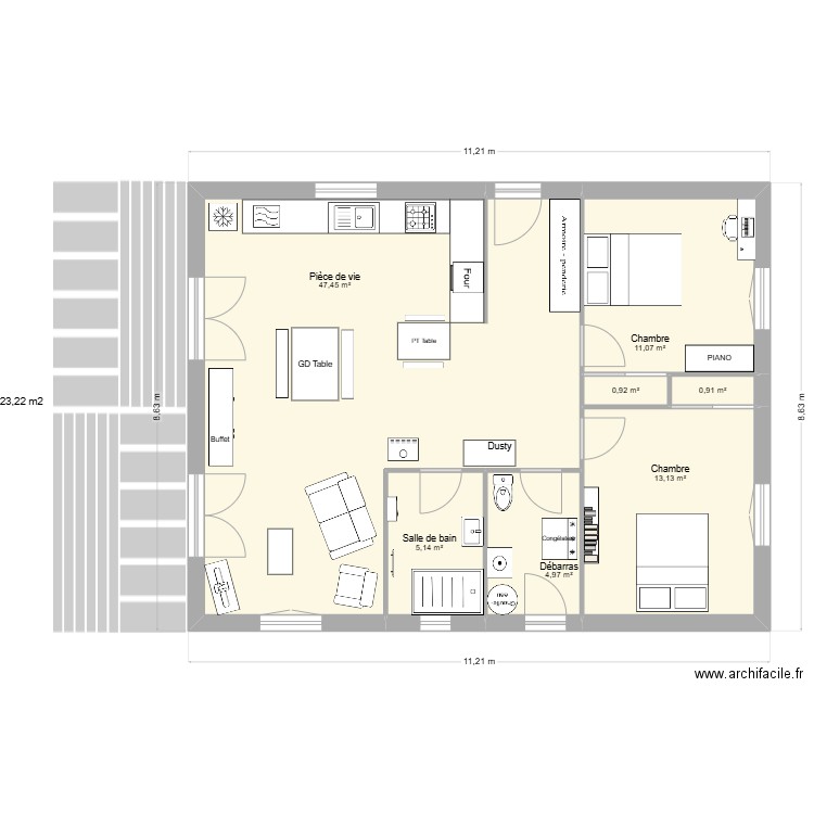 chalet madrier Meublé. Plan de 7 pièces et 84 m2