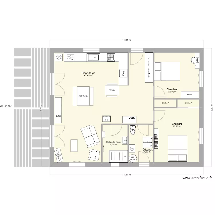 chalet madrier Meubl&eacute;. Plan de 