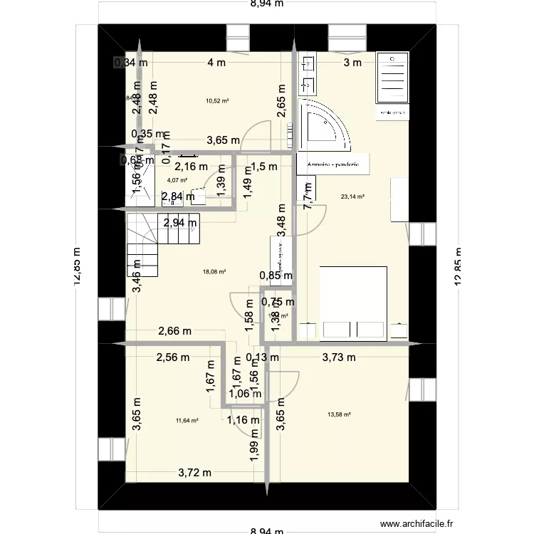 étage. Plan de 8 pièces et 83 m² étage. Plan de 8 pièces et 83 m²