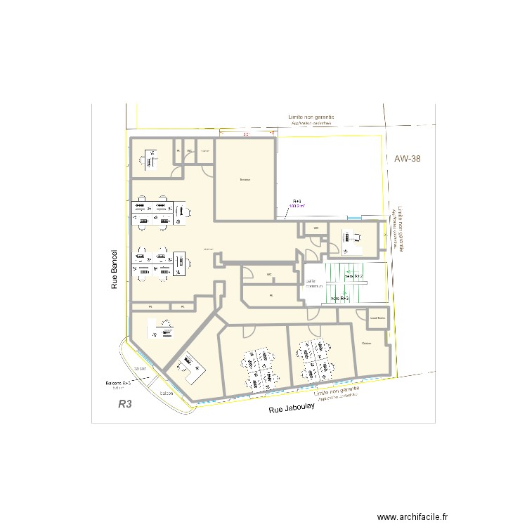 3ème étage - DPIT RH. Plan de 18 pièces et 157 m2