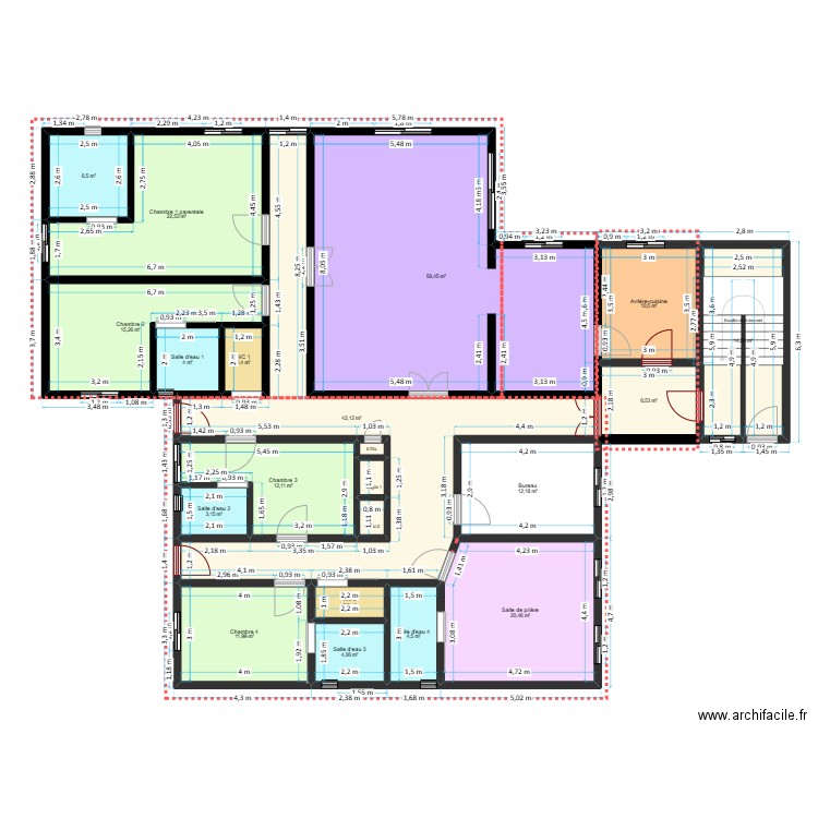 PROJET FAINOUSSA - SOHOA_Plan au sol. Plan de 21 pièces et 255 m2