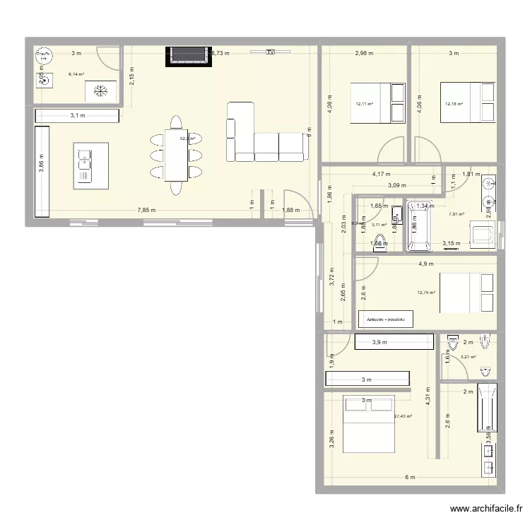 Maison 2. Plan de 10  et 146 m²