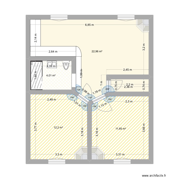 st mich 1er etage tout cassé encore plus. Plan de 4 pièces et 51 m2