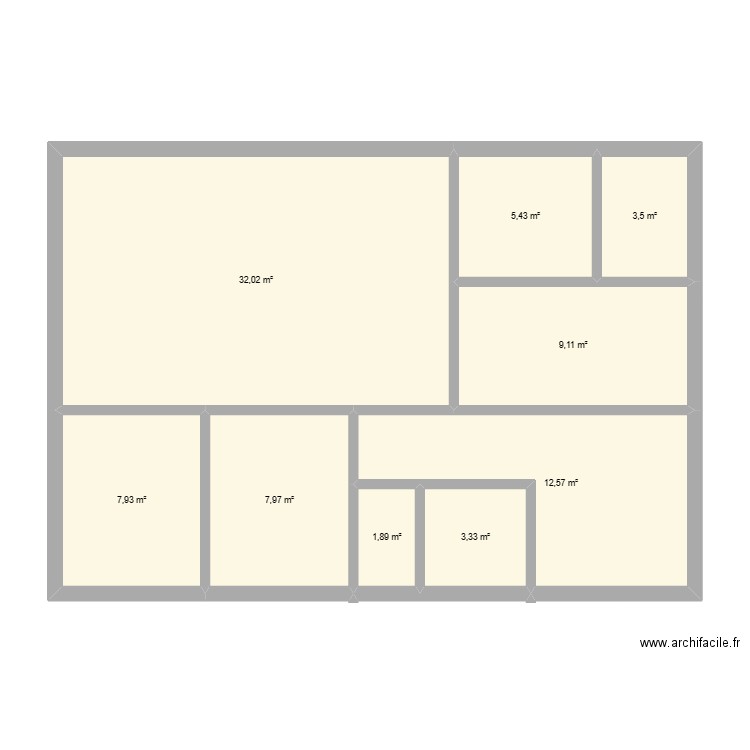 cabinet. Plan de 9 pièces et 84 m2