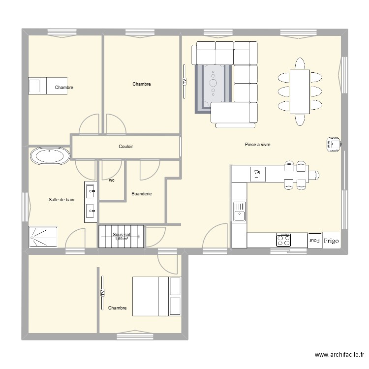 Maison. Plan de 9 pièces et 127 m2