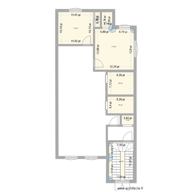 Triplex 2. Plan de 7 pièces et 47 m2