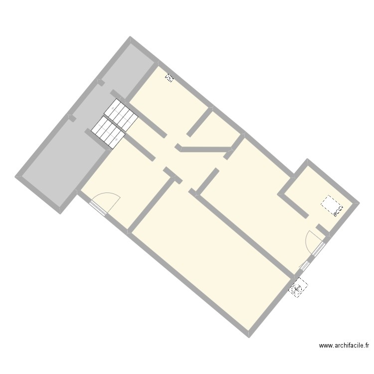 BAT43. Plan de 2 pièces et 125 m2