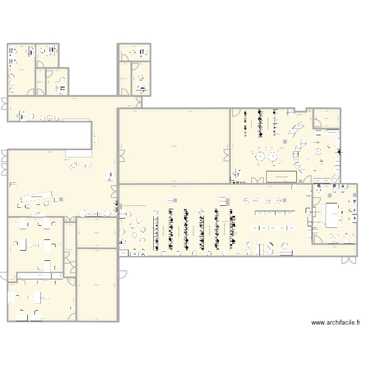 Relocalisation BGE - 3. Plan de 18 pièces et 1019 m2