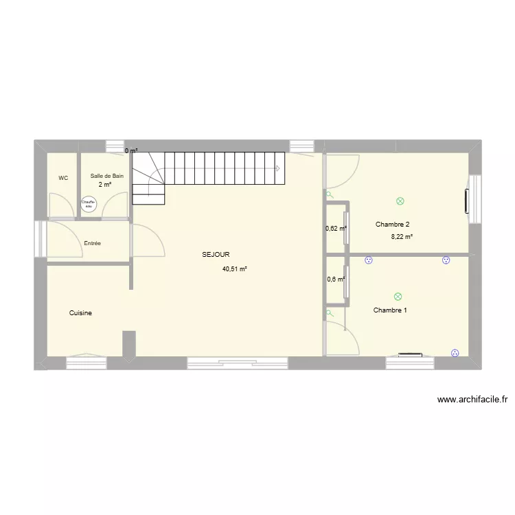 St Vincent les Forts. Plan de 6 Pièces et 52 m²
