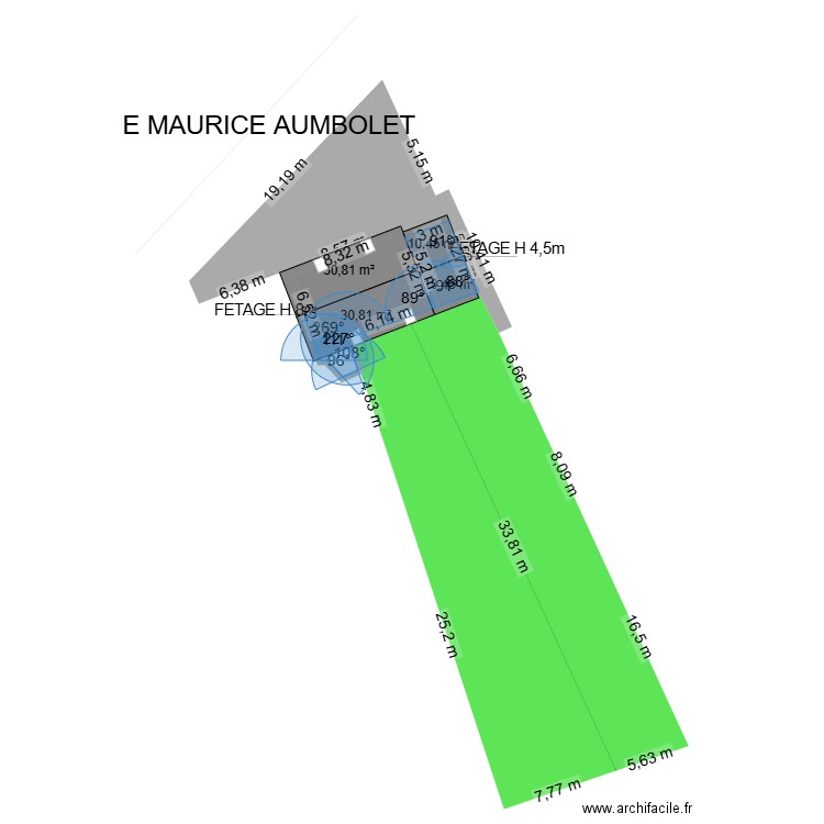 PLAN MASSE. Plan de 2 pièces et 68 m2