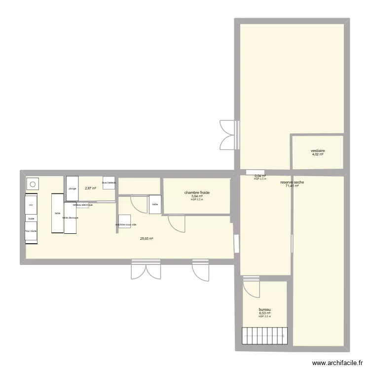 labo. Plan de 7  et 135 m²