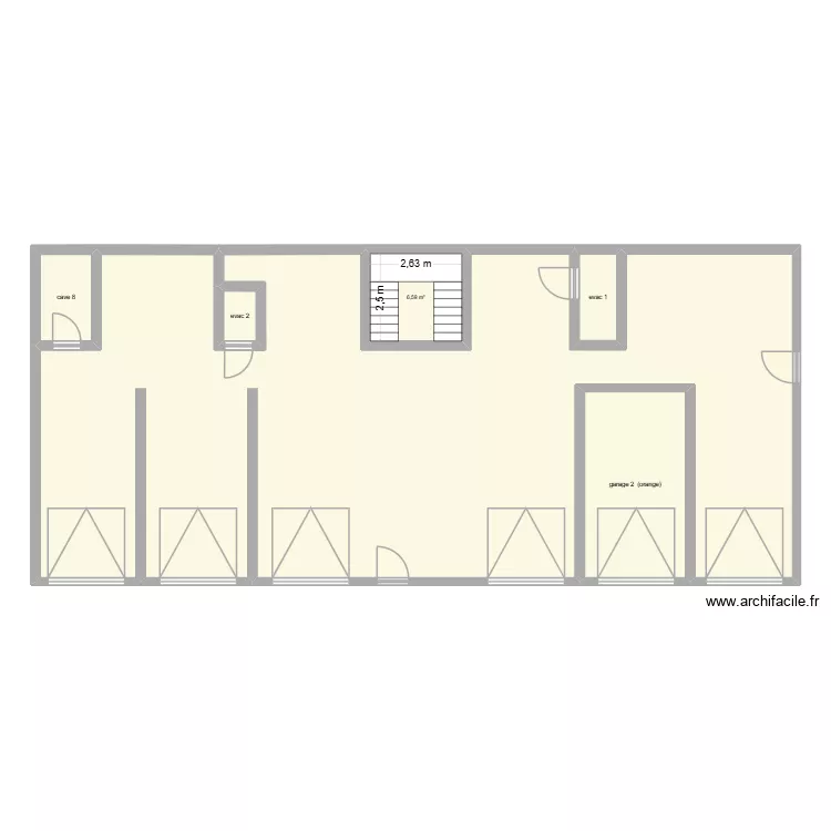 cada apr&eacute;s. Plan de 6  et 188 m²