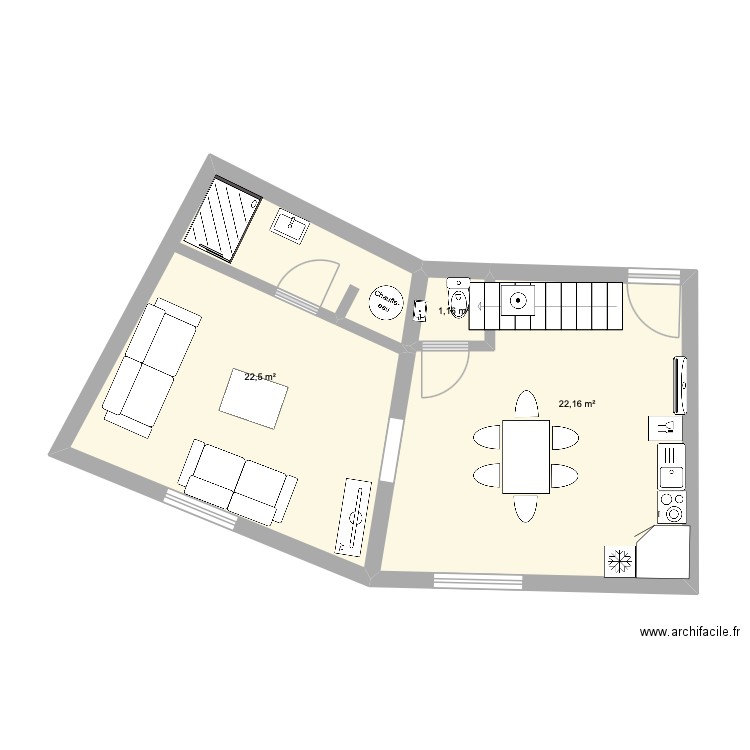 Caux. Plan de 8 pièces et 130 m2