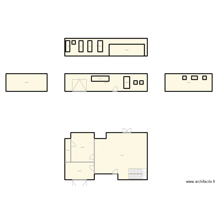 Maison. Plan de 21 pièces et 240 m2