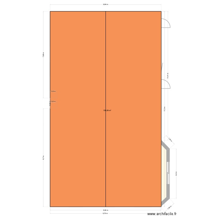Moulins. Plan de 1 pièce et 160 m2