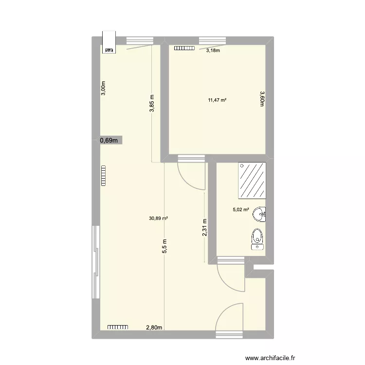 Moon. Plan de 3  et 47 m²