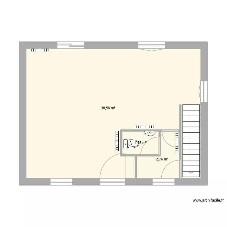 Rez de chauss&eacute;. Plan de 3  et 43 m²