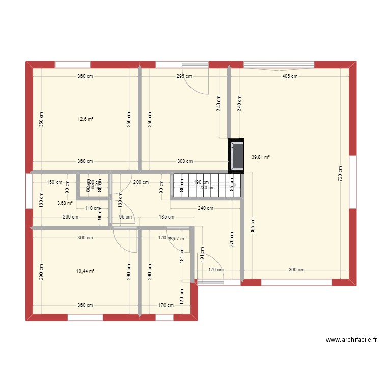 Maison . Plan de 6 pièces et 81 m2