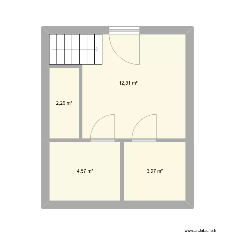 Roquevaire T4 RDC. Plan de 4  et 24 m²