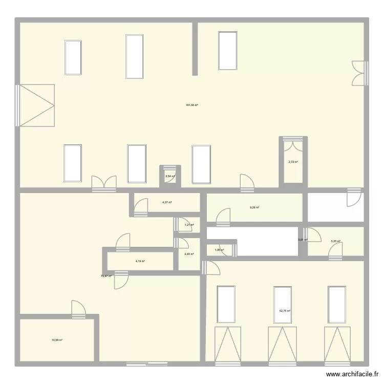 mahith. Plan de 14 pièces et 354 m²