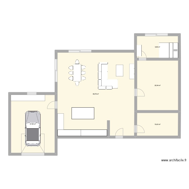 Version 1. Plan de 5 pièces et 141 m2